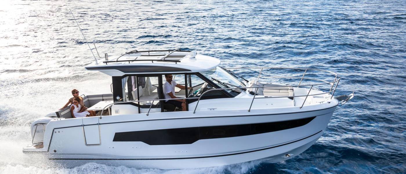 Jeanneau NC 895