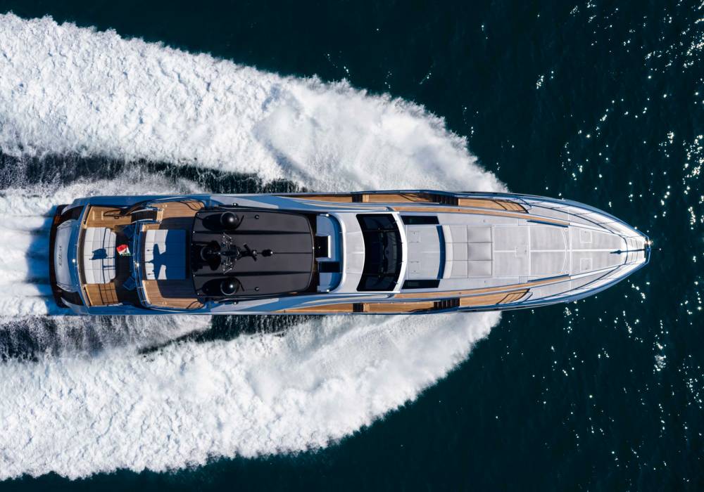 Sleek Design and Aerodynamic Excellence