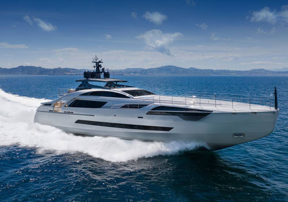 Sleek Design.<br>Aerodynamic Excellence.