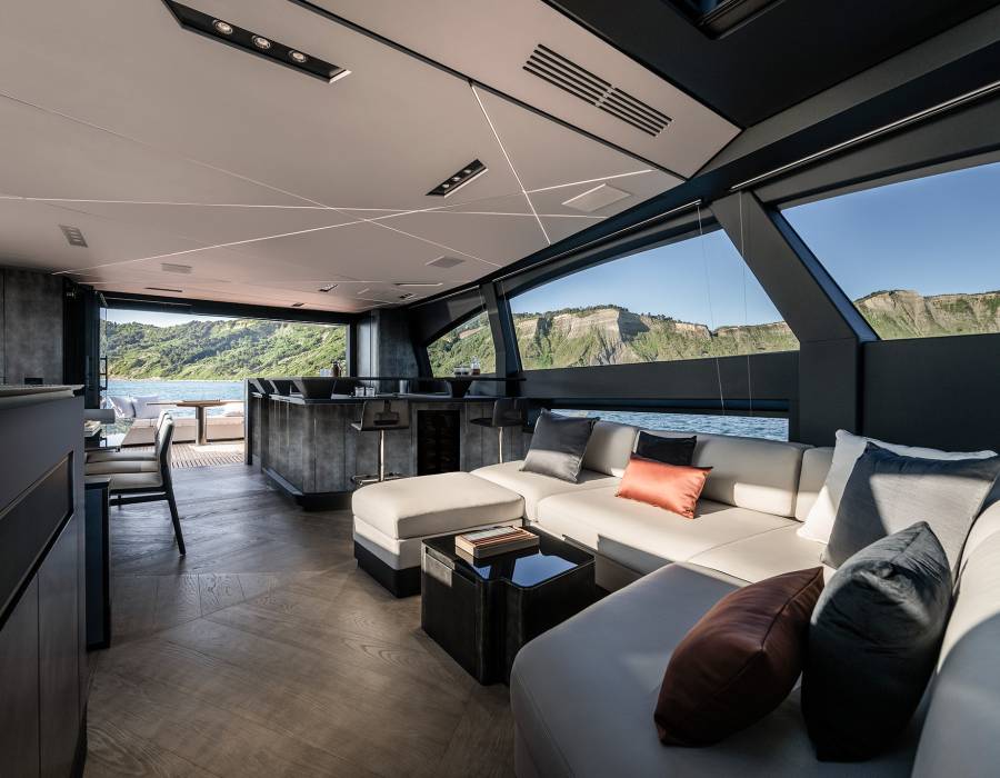 Seamless interior Spaces