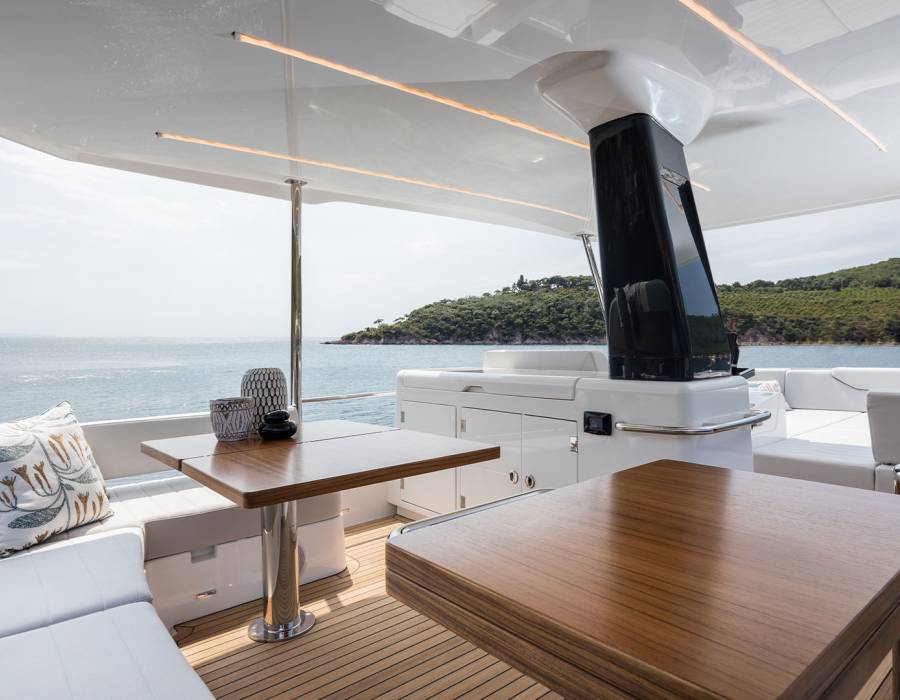 Flybridge